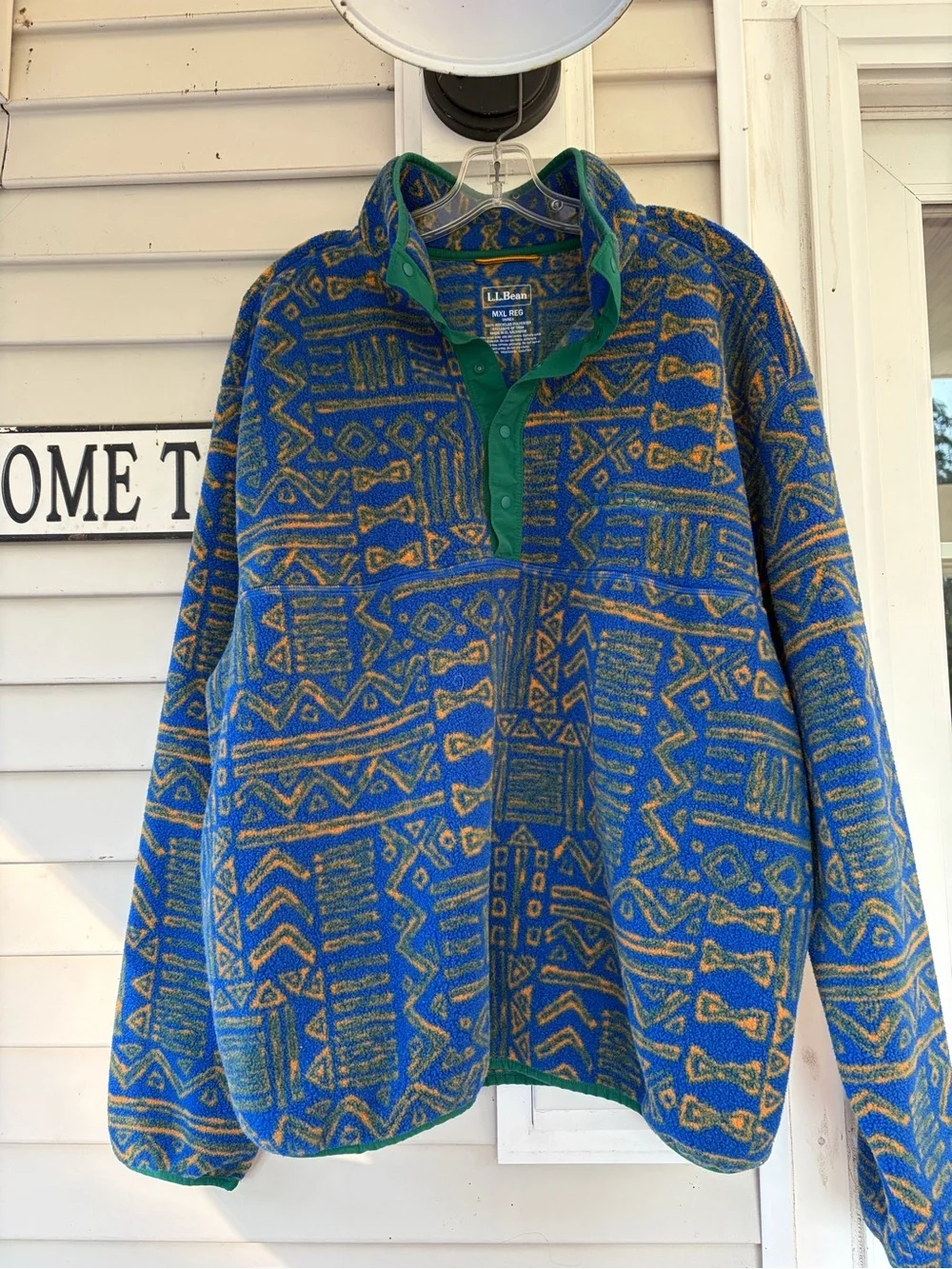 L.L. Bean Men’s Blue, Gold & Green Patterned Fleece Snap Pullover